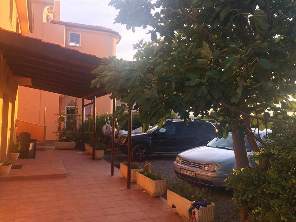 Apartments Damir 2838 Lopar Ngoại thất bức ảnh